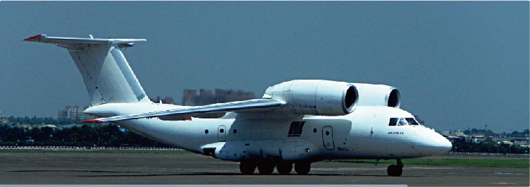AN-74 運輸機